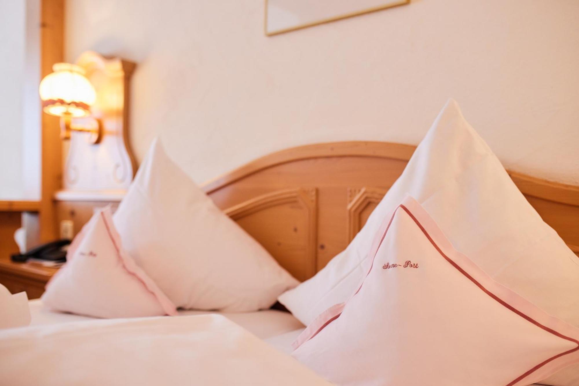 Hotel Sonne Post Mit Schwimmbad Titisee-Neustadt Eksteriør billede